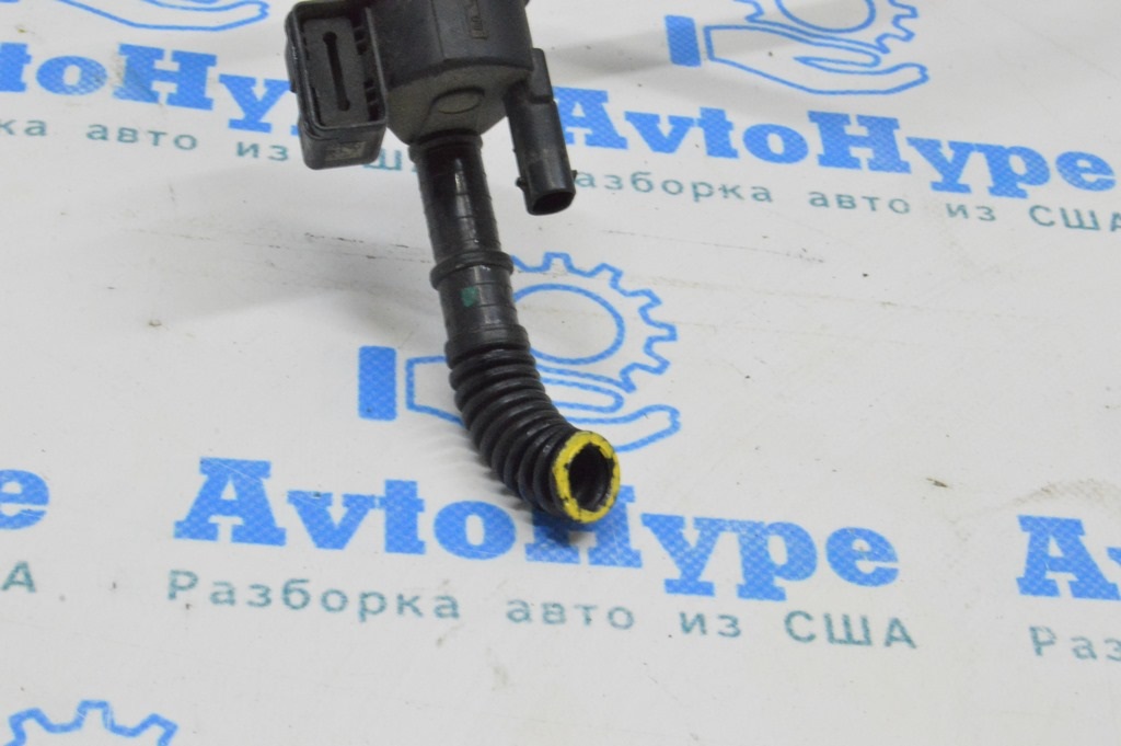 Клапан вентиляции топливного бака VW Jetta 19-24 (02) с трубками 04E133366FG — фото 2