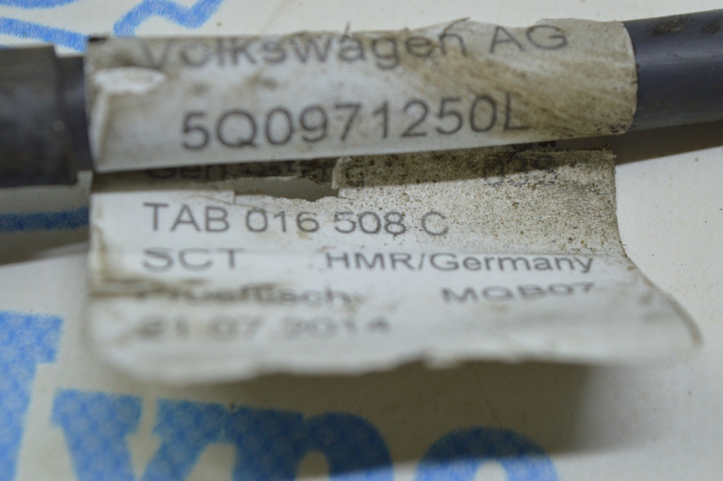 Клемма минусовая Audi A3 8V 15-16 — фото 2