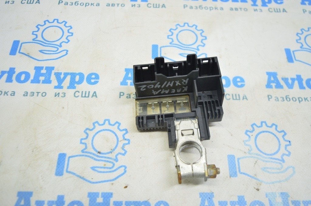 Клемма плюсовая АКБ Lexus RX450h 10-15 (02)