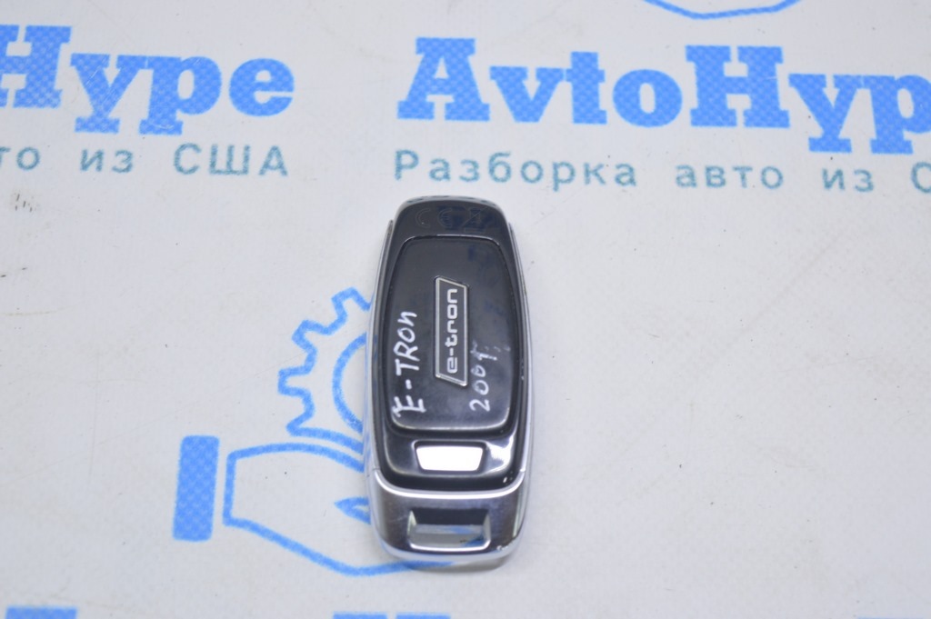 Ключ Audi E-Tron (Q8) GEN 18- — фото 2