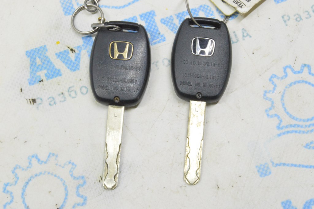 Ключ Honda CRV 07-11 3 кнопки — фото 2