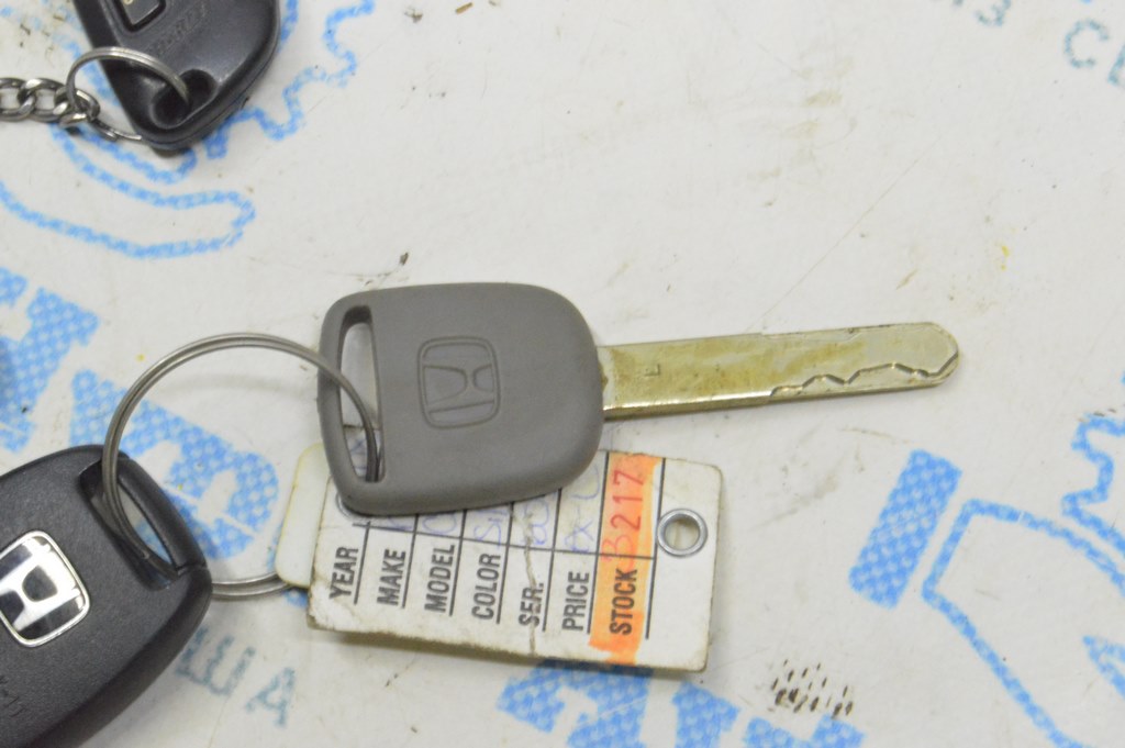 Ключ Honda CRV 07-11 без кнопок, серый