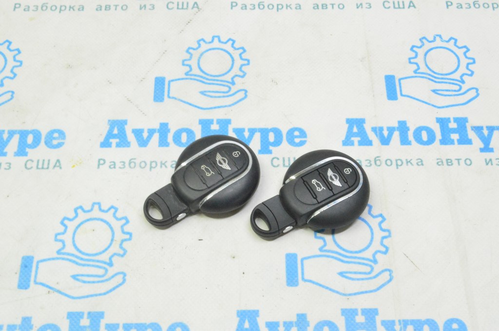 Ключ Mini Cooper Clubman 16-22 3 кнопки