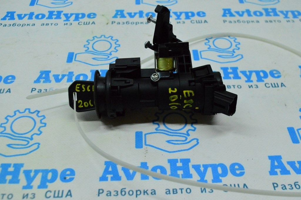 Ключ не smart Ford Escape MK4 20- (01)