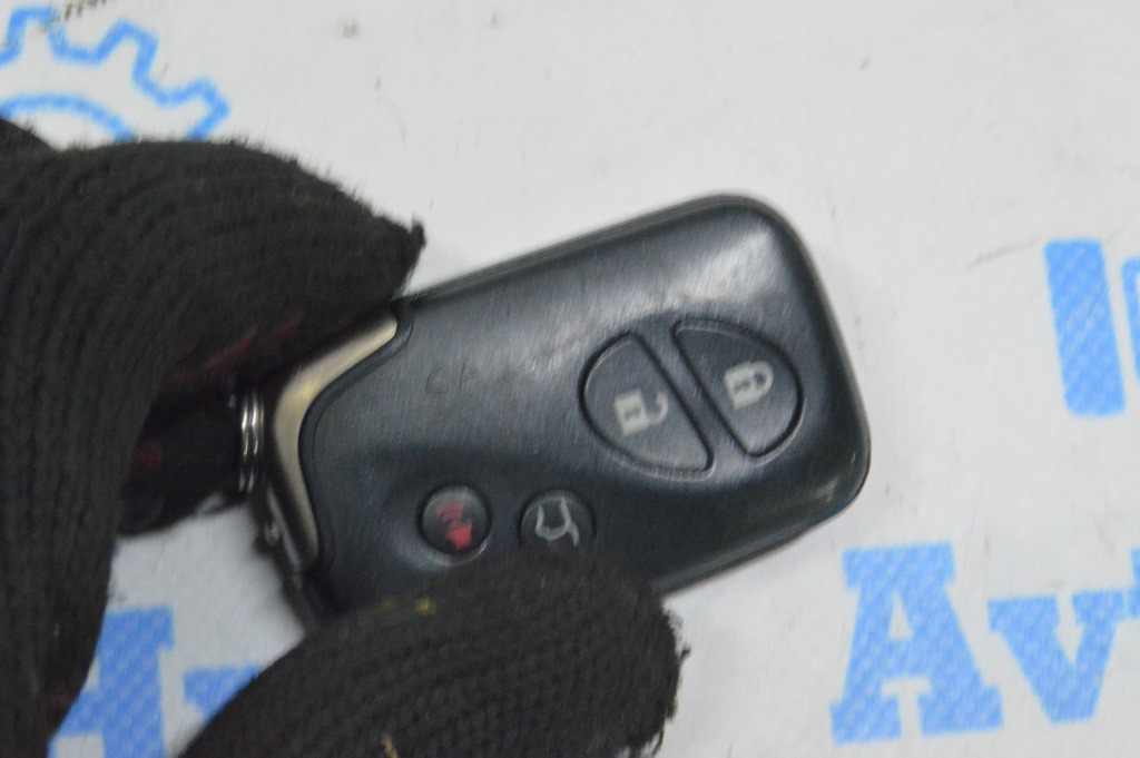 Ключ smart key Lexus RX350 RX450h 10-15 4 кнопки (03) царапины — фото 3