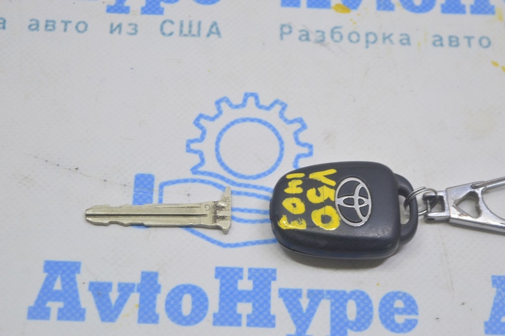 Ключ Toyota Camry v50 12-14 usa\euro 4 кнопки (03) разобран — фото 2