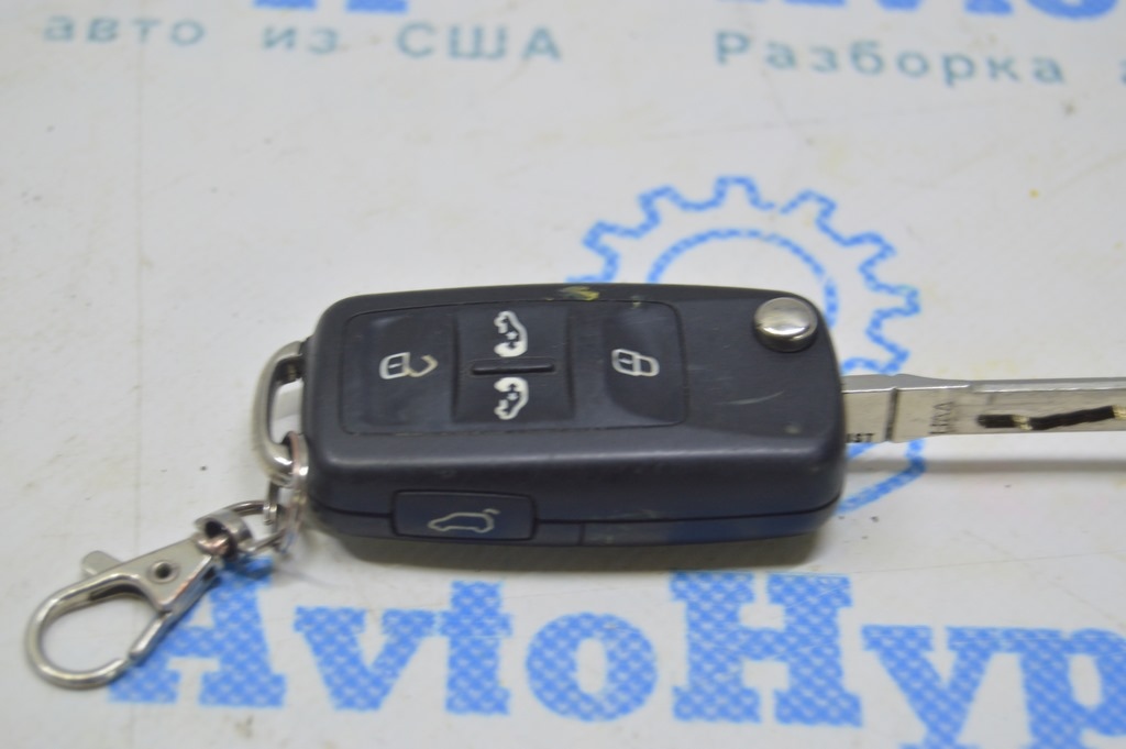 Ключ VW Multivan T5 09-15 5 кнопок — фото 3