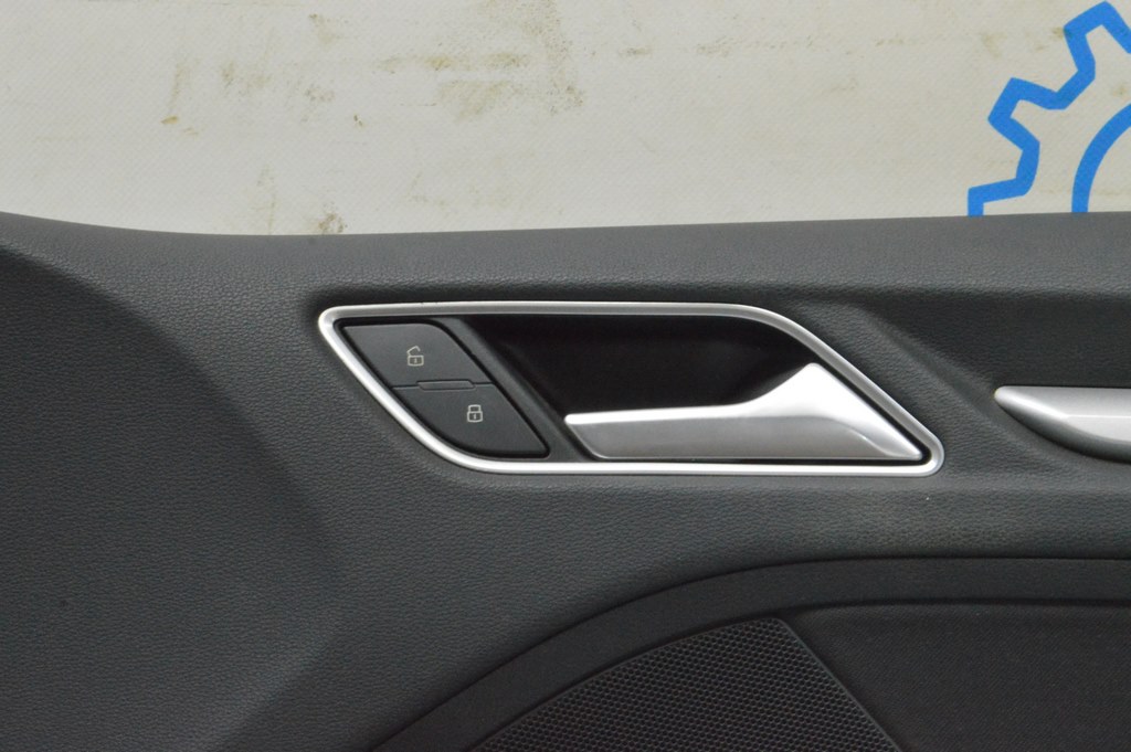 Кнопка блокировки двери передняя правая Audi A3 8V 17-20 (02)