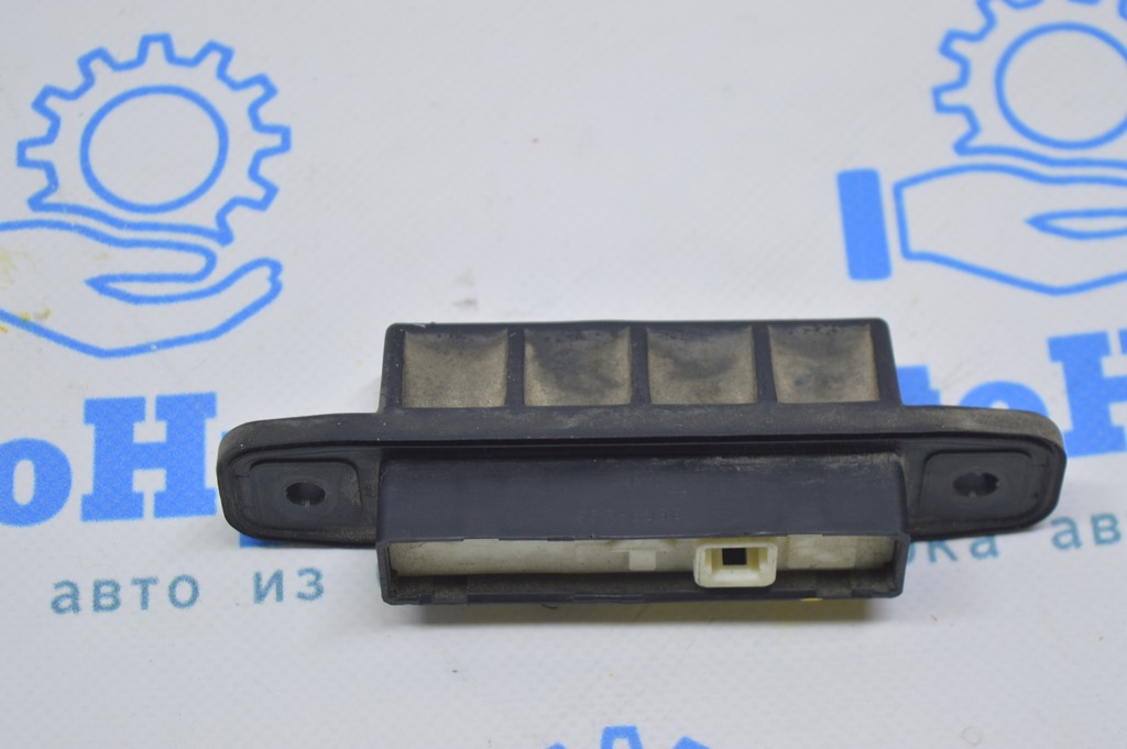Кнопка открытия багажника наружняя Lexus RX350 RX450h 10-15 keyless — фото 2