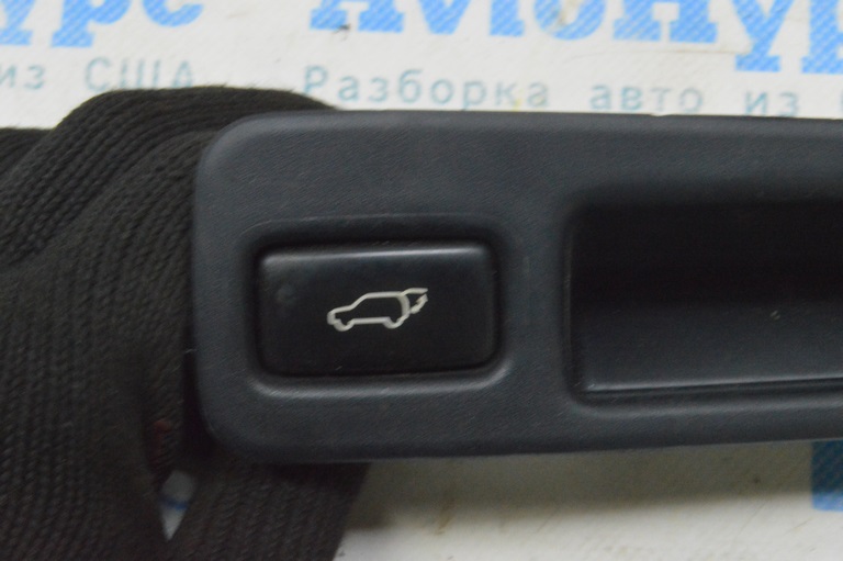 Кнопка открытия багажника внутренняя Lexus RX350 RX450h 10-15