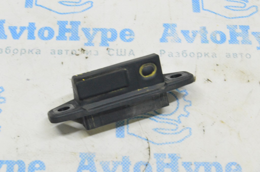 Кнопка открытия двери багажника наружная Lexus RX350 RX450h 16-22 keyless