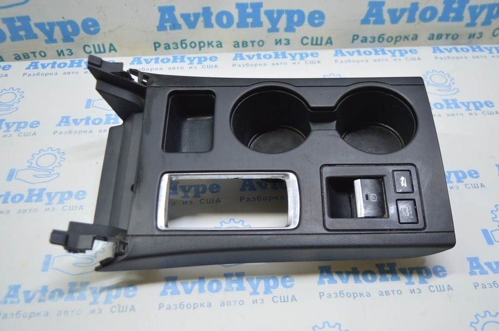 Кнопка ручного тормоза Subaru Outback 15-19 черн (04)