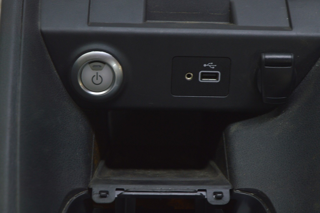 Кнопка Start-Stop Nissan Leaf 18-