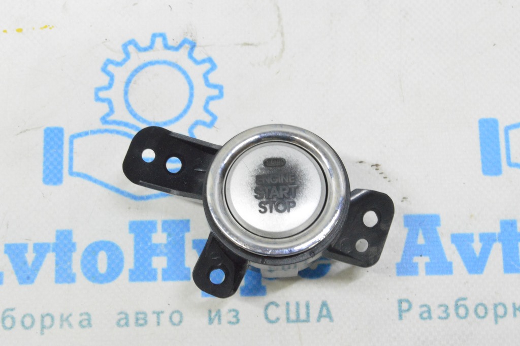 Кнопка зажигания Start-Stop Hyundai Sonata 11-15 (02) затерта кнопка
