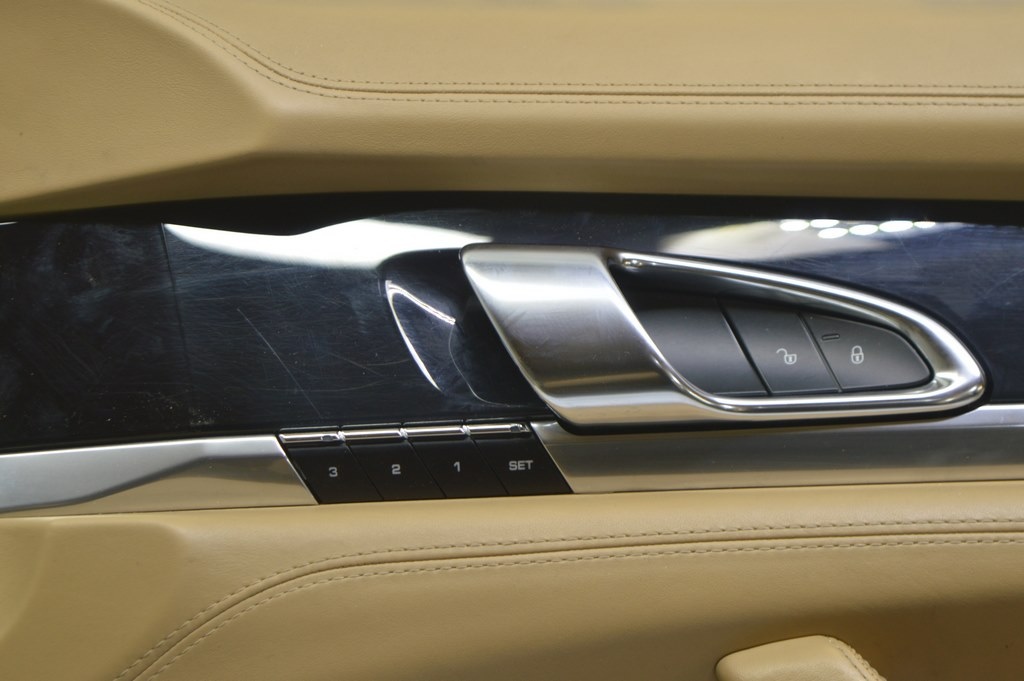 Кнопки памяти сидения перед правые Porsche Panamera 14-16