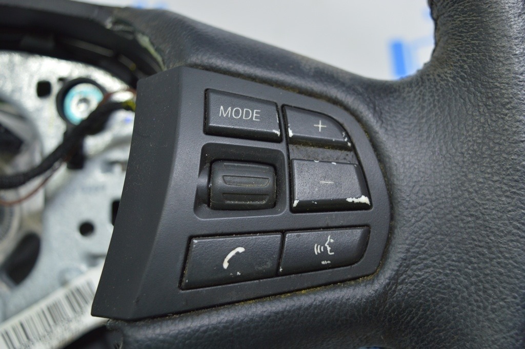 Кнопки управления (на руле) BMW X3 F25 11-17 (02) запилены