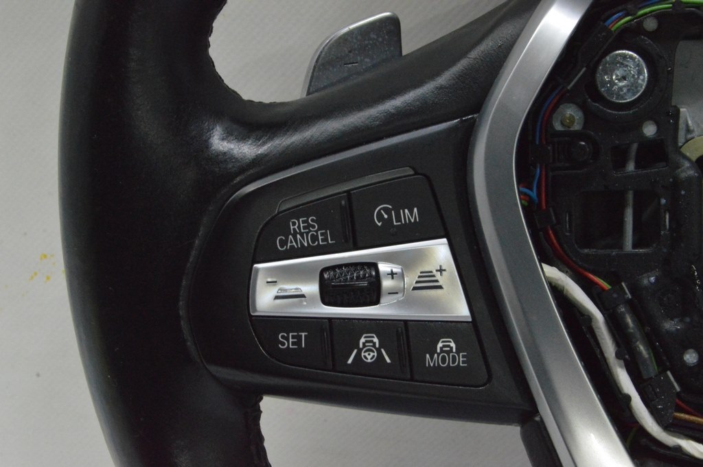 Кнопки управления (на руле) BMW X5 G05 19-24 (01) максимальные