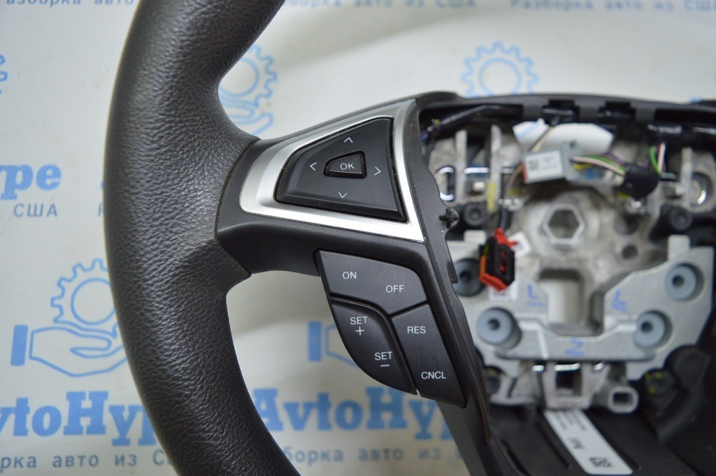 Кнопки управления (на руле) лев Ford Fusion mk5 13-