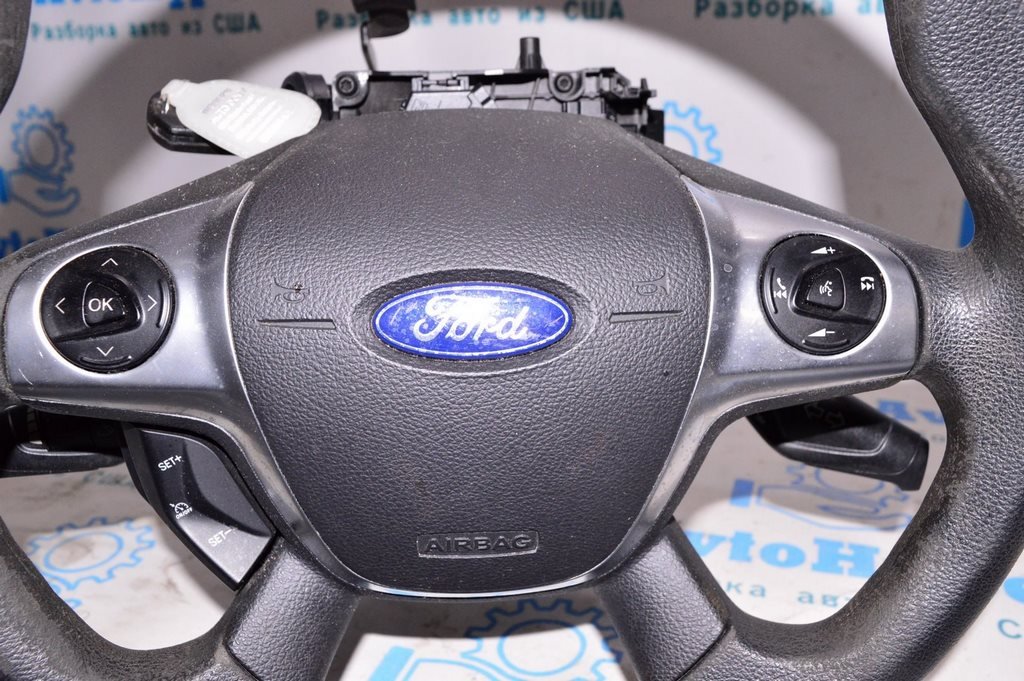 Кнопки управления (на руле) низ лев  Ford Focus mk3 11-14