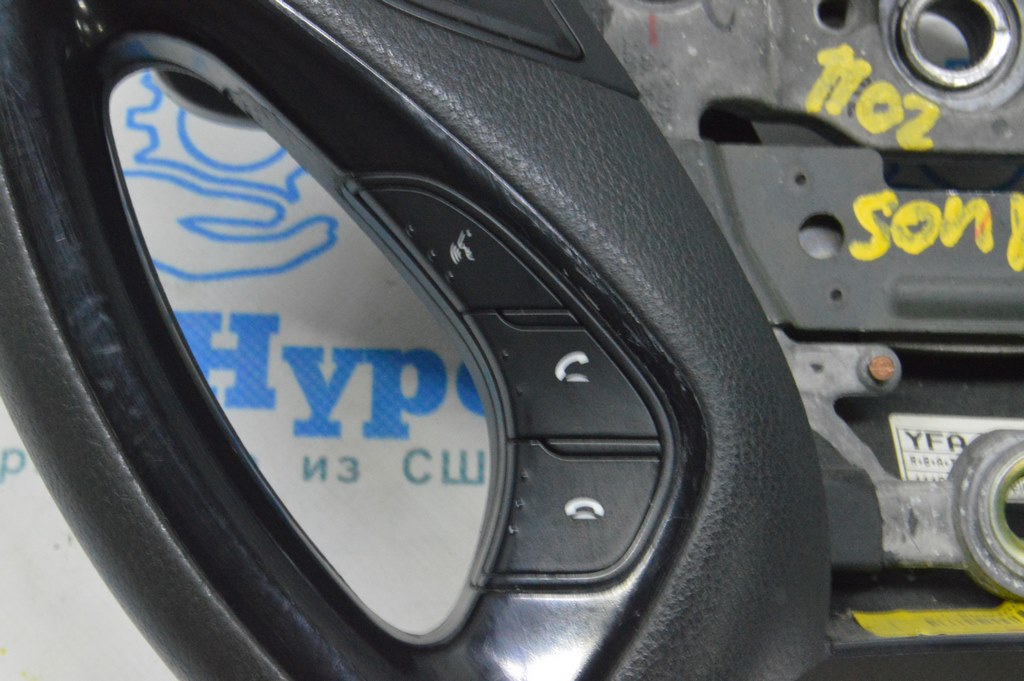 Кнопки управления на руле нижняя левая Hyundai Sonata 11-15 черн