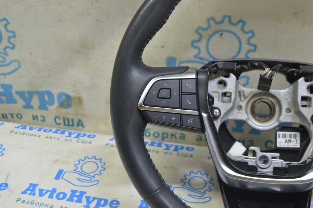 Кнопки управления на руле Toyota Highlander 20-22 под радар и камеру слежения за полосой (01) — фото 3