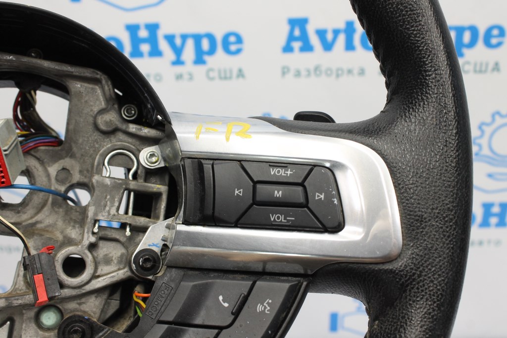 Кнопки управления (на руле) верх прав Ford Mustang mk6 15- Реал.С. потерта