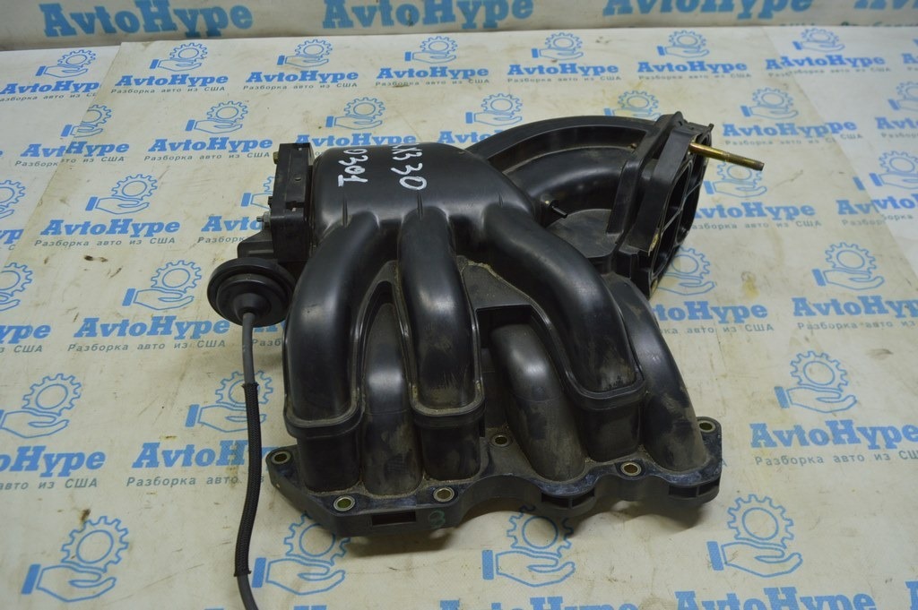 Коллектор впускной Lexus RX330 04-06