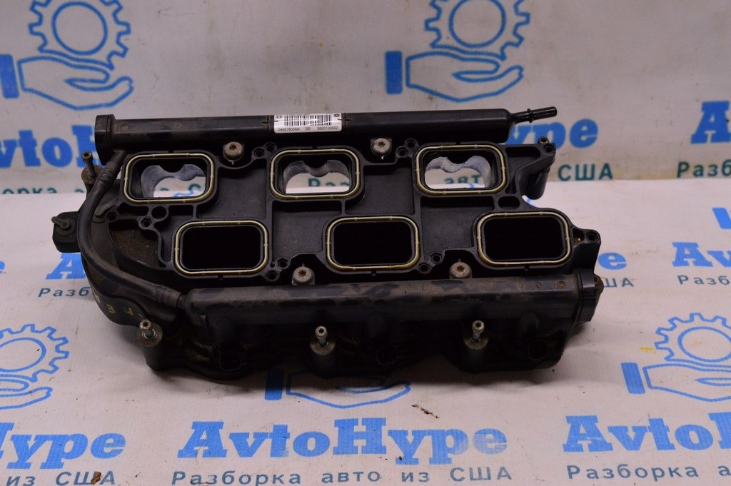 Коллектор впускной нижняя часть Jeep Cherokee KL 14- 3.2 04627803aa