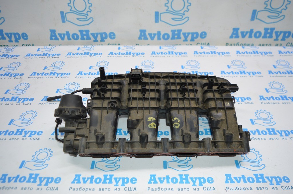 Коллектор впускной VW Passat b7 USA 1.8T