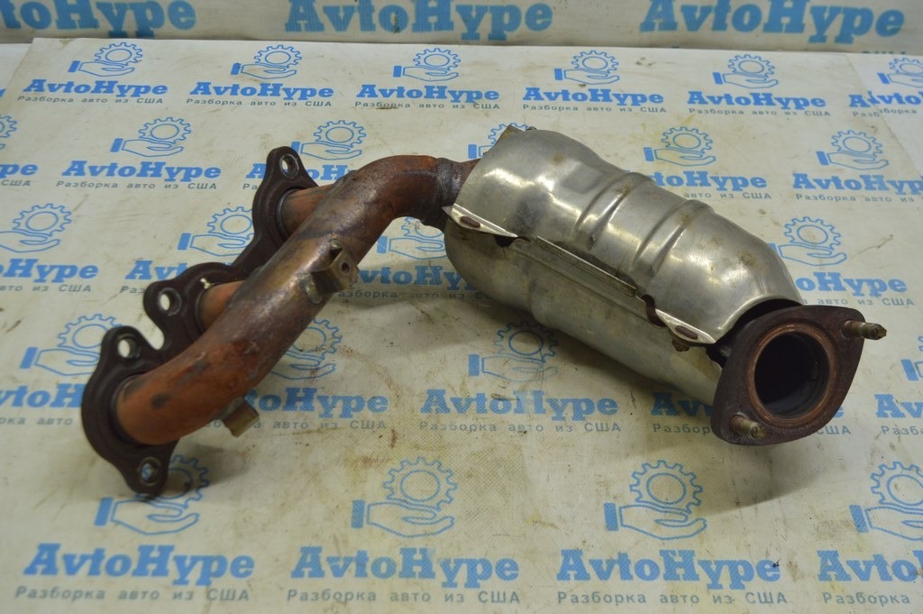 Коллектор выпускной задний с катализатором Lexus RX300 RX330 04-06 (01)