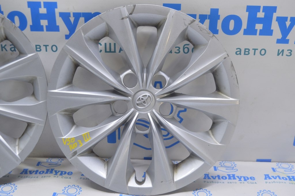 Колпак колесный R16 (5*114.3) Toyota Camry v50 usa\euro (03) 3 царапины