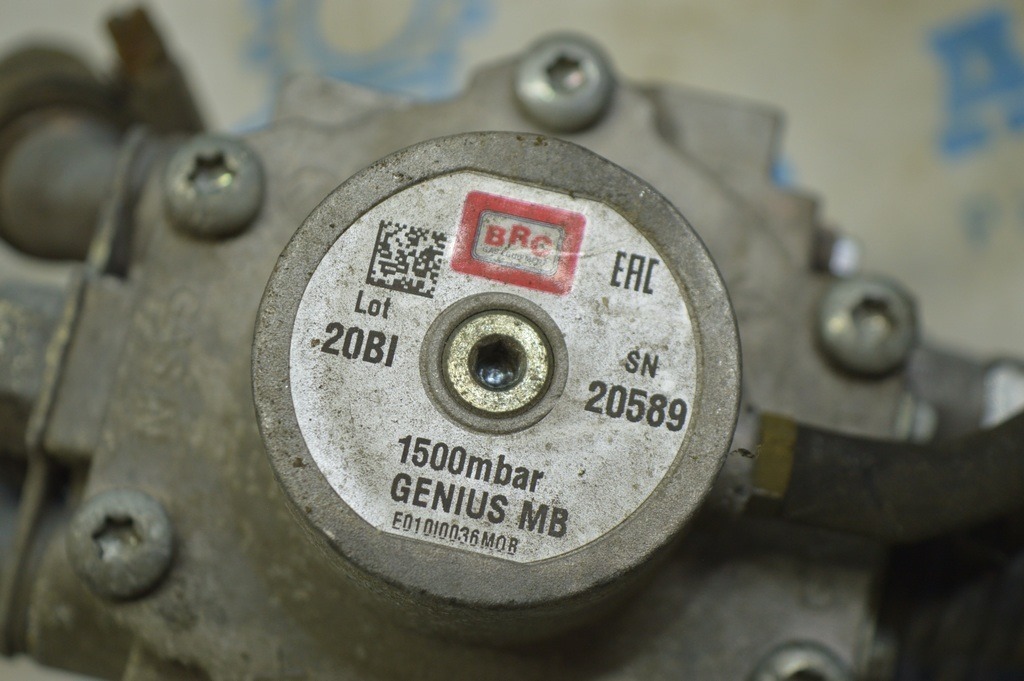Комплект ГБО BRC Genius MB 1500mbar, форсунки 09SQ9, балон 54л — фото 2