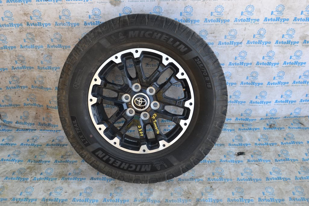 Комплект дисков с резиной 265/70 R18x7.5J Toyota Tundra 22- Michelin LTX Trail 04/23год (01)