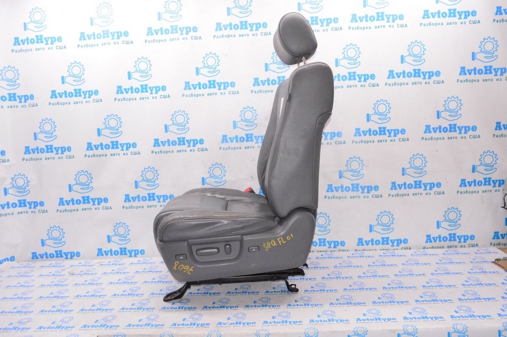 Комплект сидений 3 три ряда серая кожа Toyota Sequoia 2008-2022 с airbag, электро