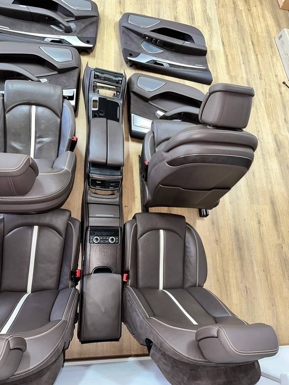 Комплект сидений Full Ottoman designe celection Audi A8 D4 10-17 L карты дверей+центр консоль