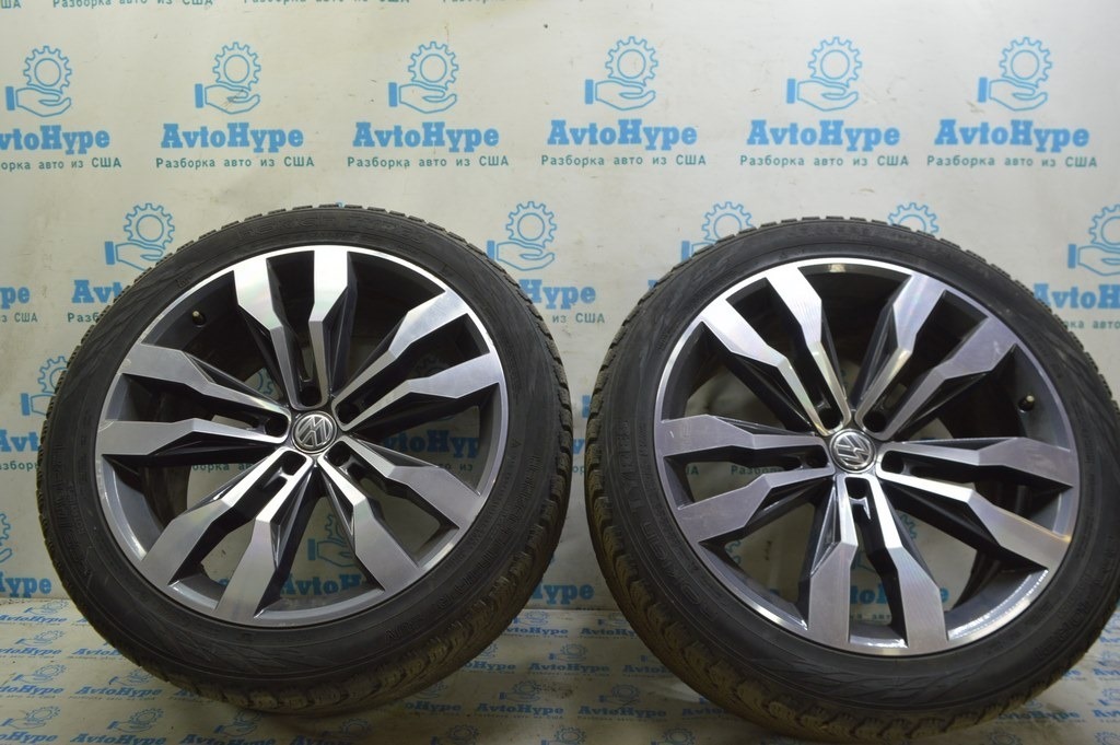 Комплет дисков оригинал Rline Suzuka R21 9.5J ET31 VW Touareg 18- (01) на хорошей зиме — фото 2