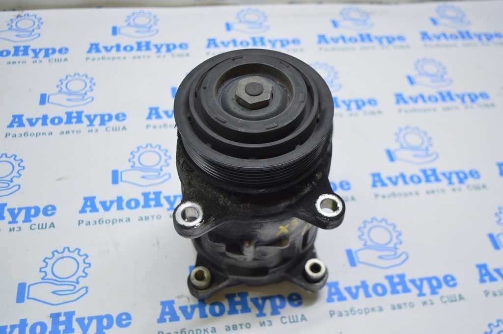 Компрессор кондиционера BMW X3 F25 11-17 2.0T (02) 64-50-6-805-025 — фото 4