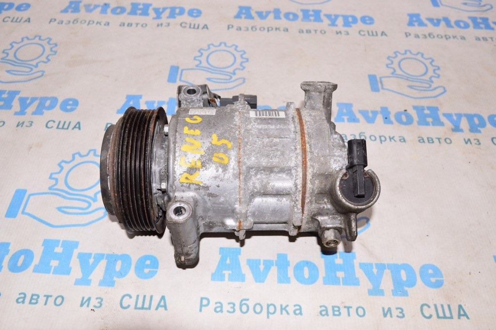 Компрессор кондиционера Jeep Renegade 15- 2.4 (05)