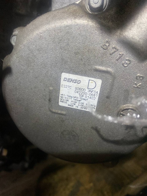 Компрессор кондиционера Nissan Leaf 13-17 SV SL (01) — фото 2