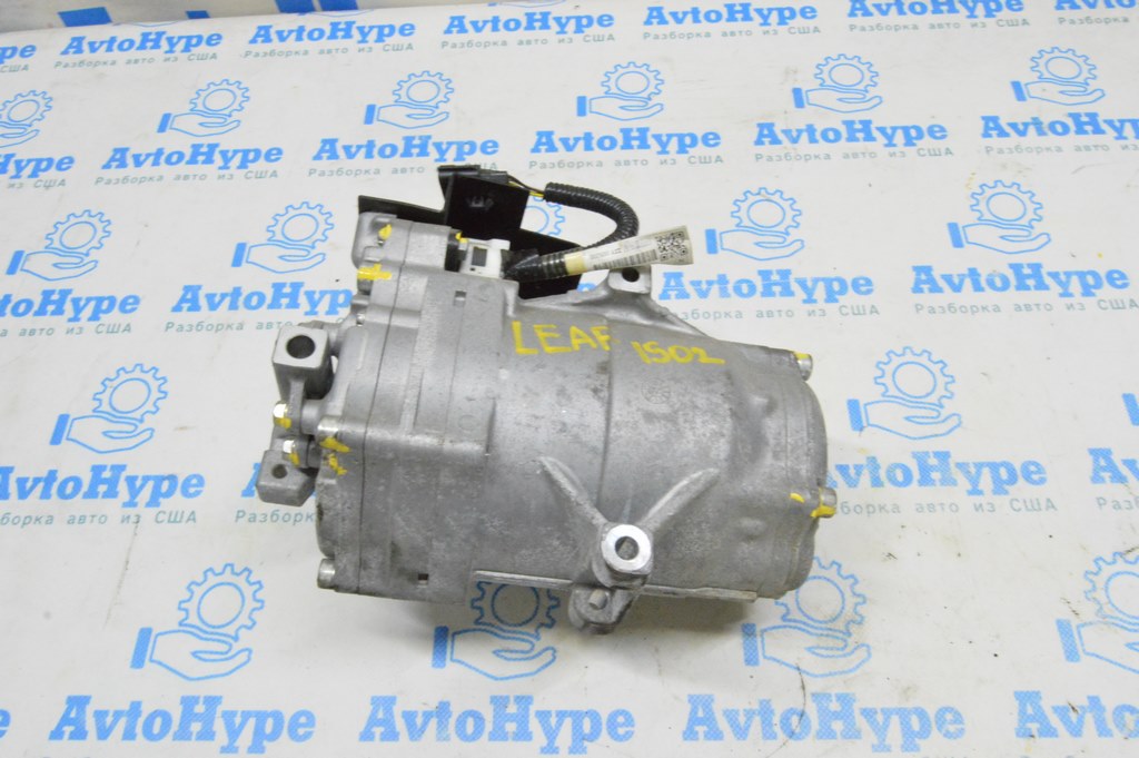 Компрессор кондиционера Nissan Leaf 18-21 (02)