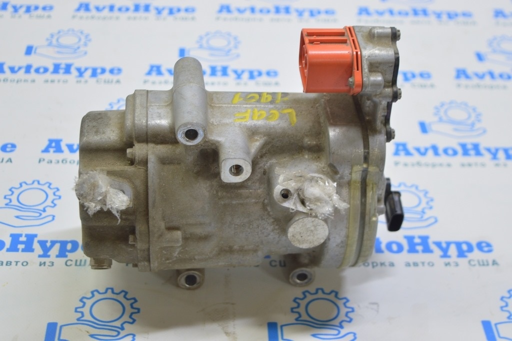 Компрессор кондиционера Nissan Leaf 18-21 30к км (01)