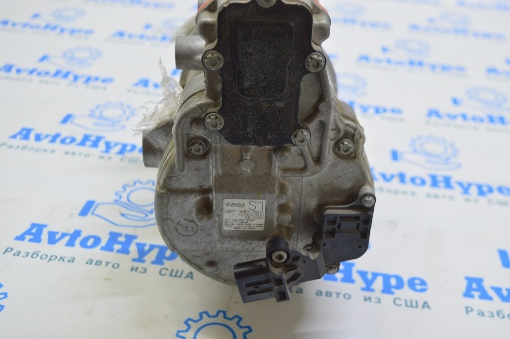 Компрессор кондиционера Nissan Leaf 18-21 30к км (01) — фото 4