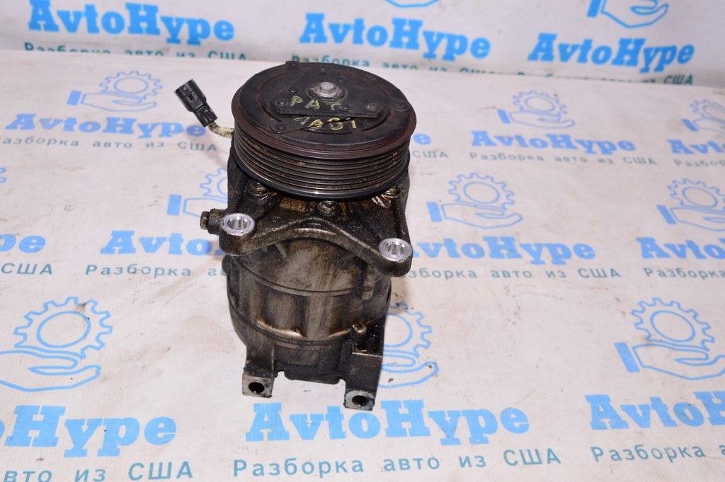 Компрессор кондиционера Nissan Pathfinder 16- (01) — фото 3