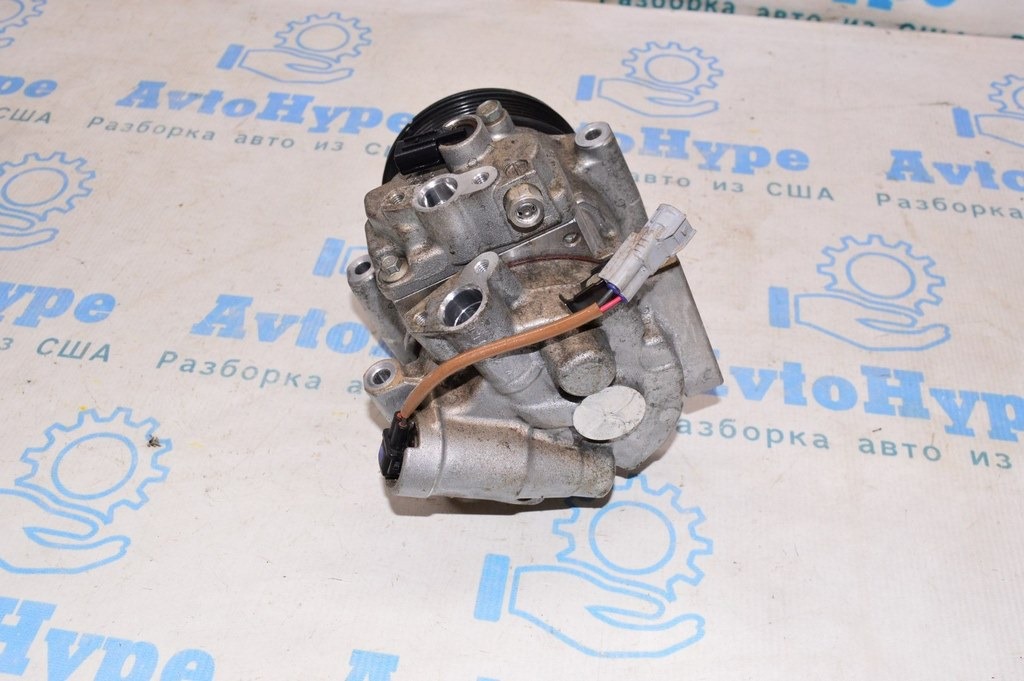Компрессор кондиционера Subaru Outback 15-19 (02) — фото 4