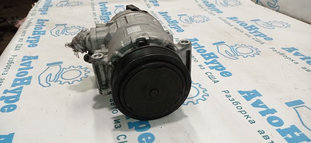 Компрессор кондиционера VW Tiguan 09-17 — фото 4