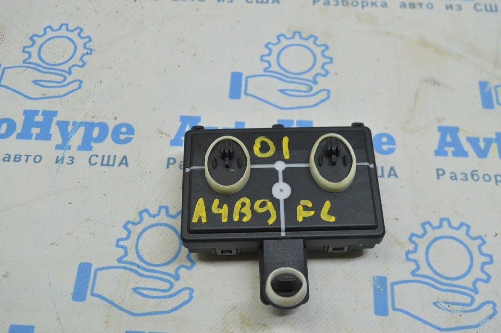 Компьютер двери передней левой Audi A4 B9 17- (02)