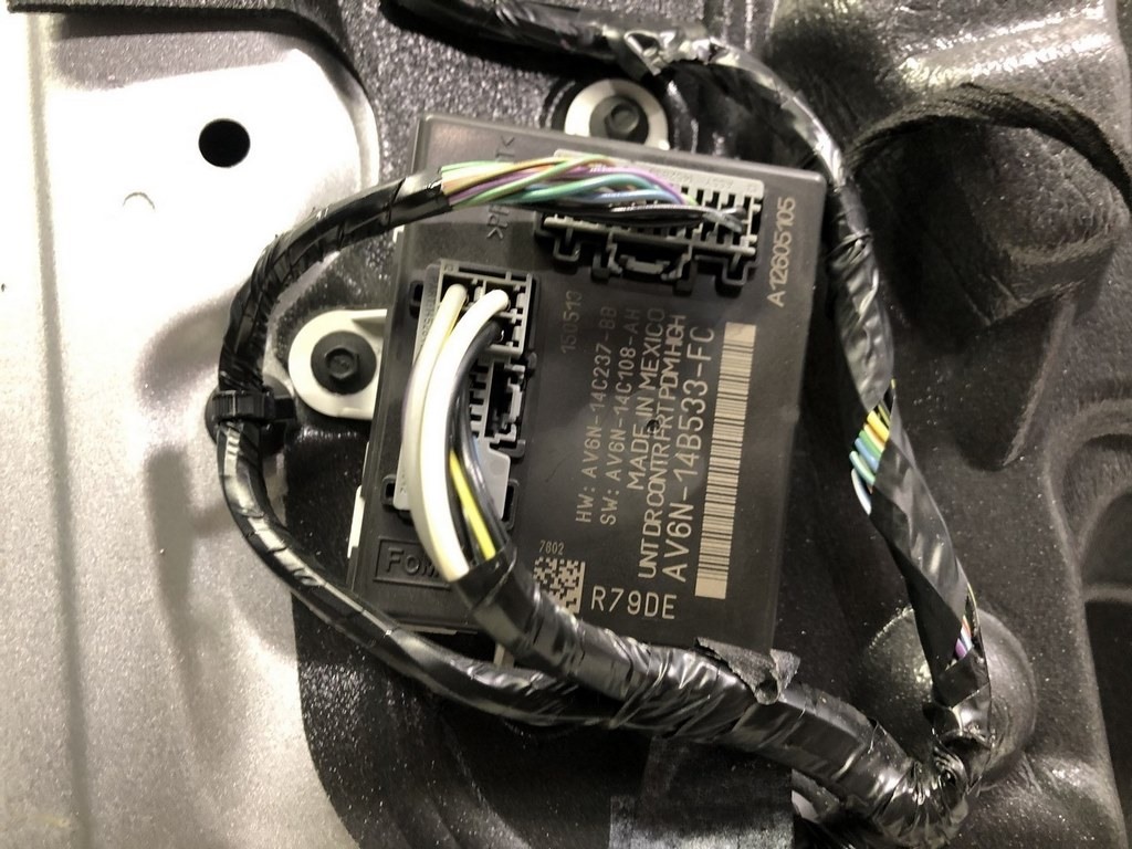 Компьютер двери передней правой Ford C-max MK2 13-18