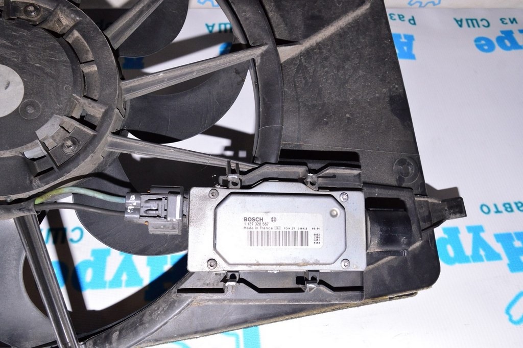 Компьютер вентилятора охлаждения Ford Focus mk3 11-14 2.0