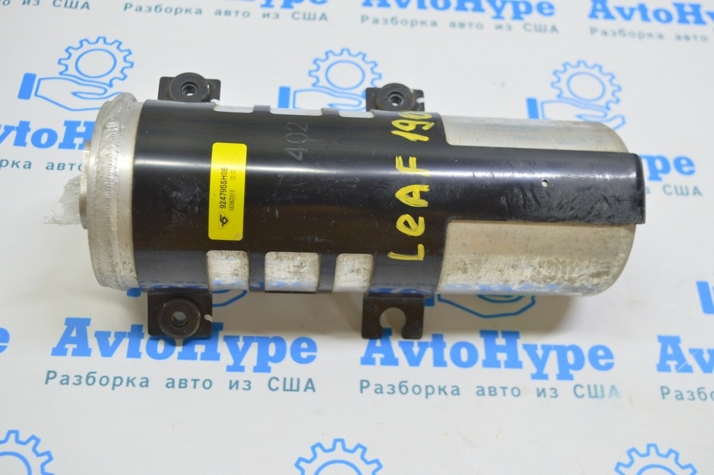 Конденсатор осушитель кондиционера Nissan Leaf 18-21 447900-0260 — фото 2