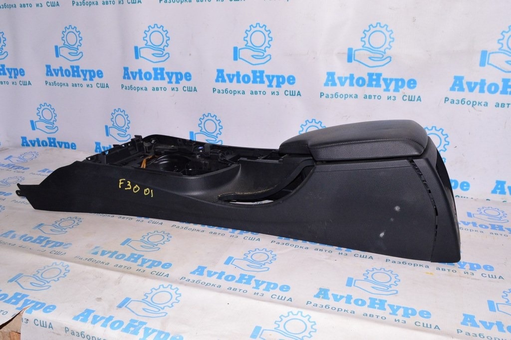 Консоль центральная (без подлокотника) BMW 3 F30 12-19 АКПП черн (01)
